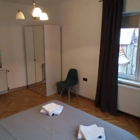 Апартаменти Marizen Apartment *