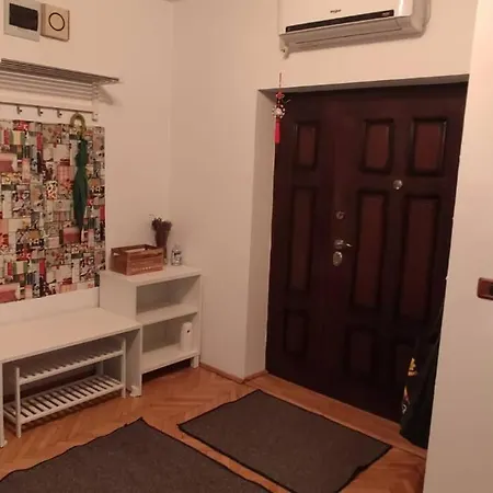 Marizen Apartment Апартаменти Брашов